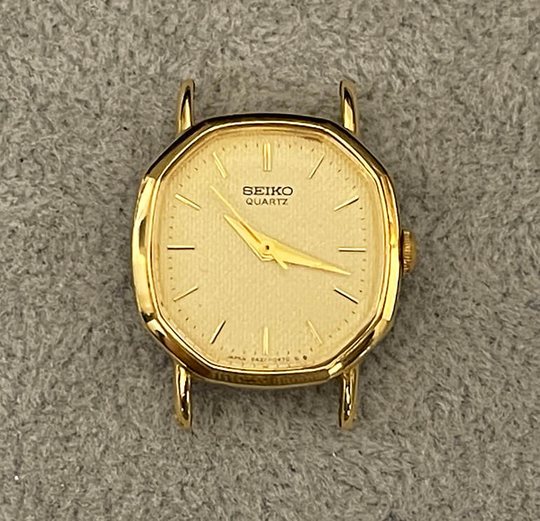 SEIKOソシエの再メッキ後の拡大写真