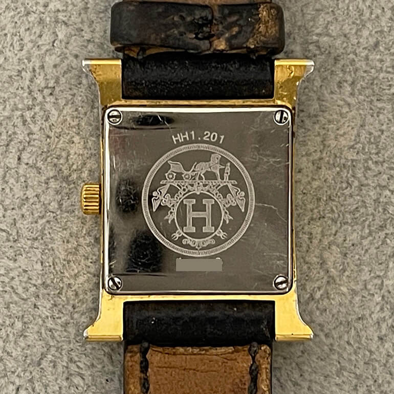 エルメスHウォッチお預かり時の裏面
