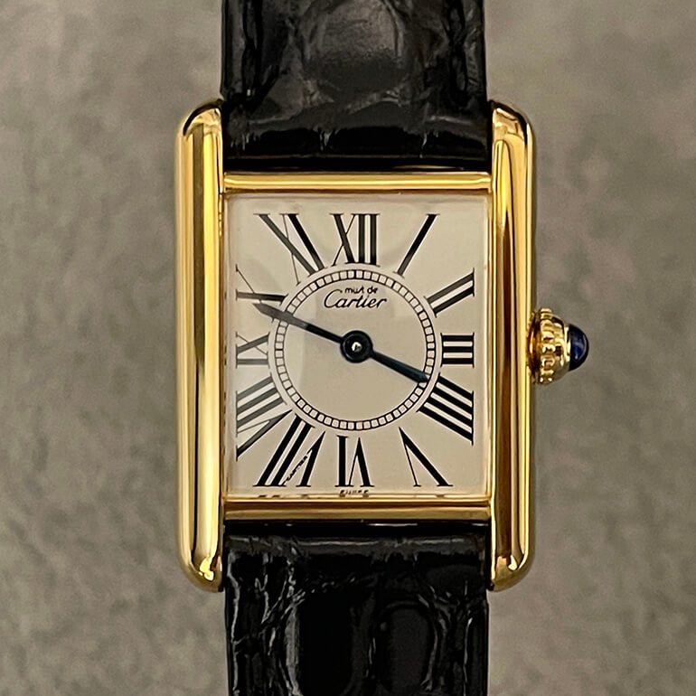 カルティエマストタンクの再メッキ、修理後の表面