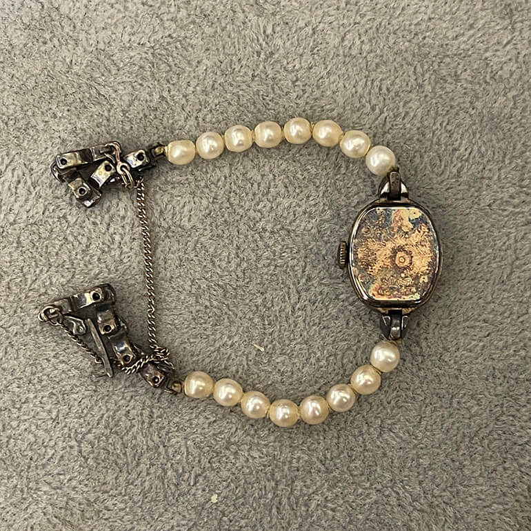 アガットの変色取り修理裏面