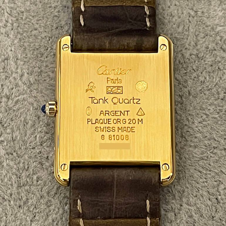 カルティエタンク修理後の裏面の写真