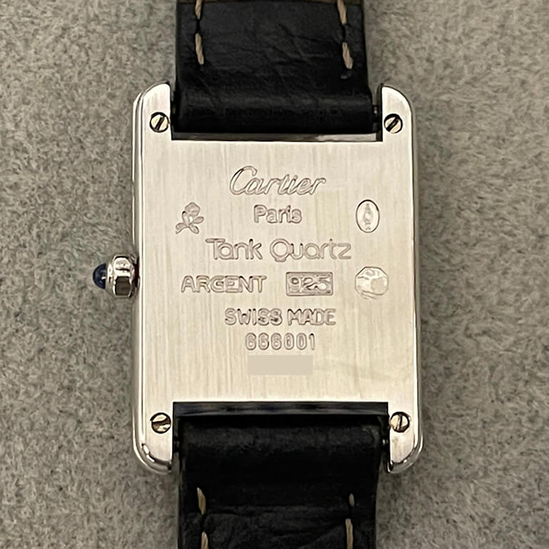 カルティエタンクの再メッキ修理後の裏面