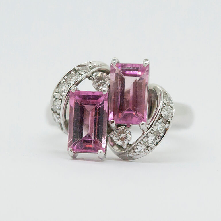 リフォーム前のピンクトルマリンのリング（正面）