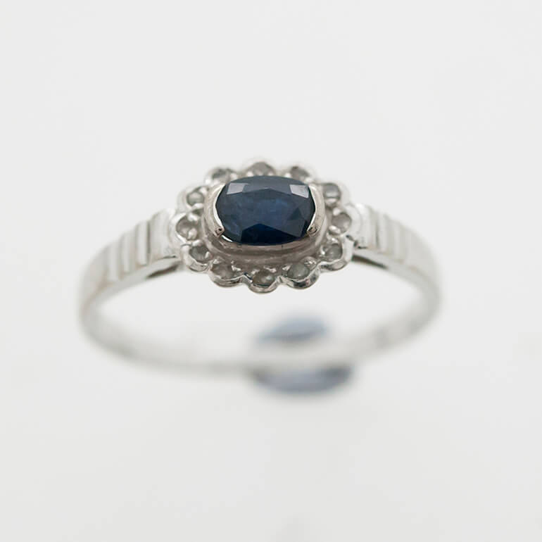 リフォーム前のサファイアのリング