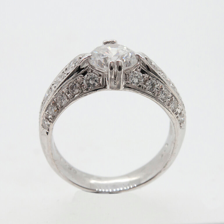 ダイヤリングのリフォーム後-2