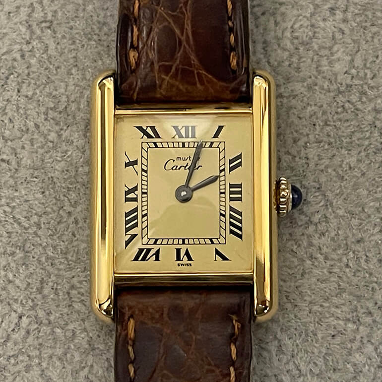 メッキ修理後のカルティエタンク（表面）