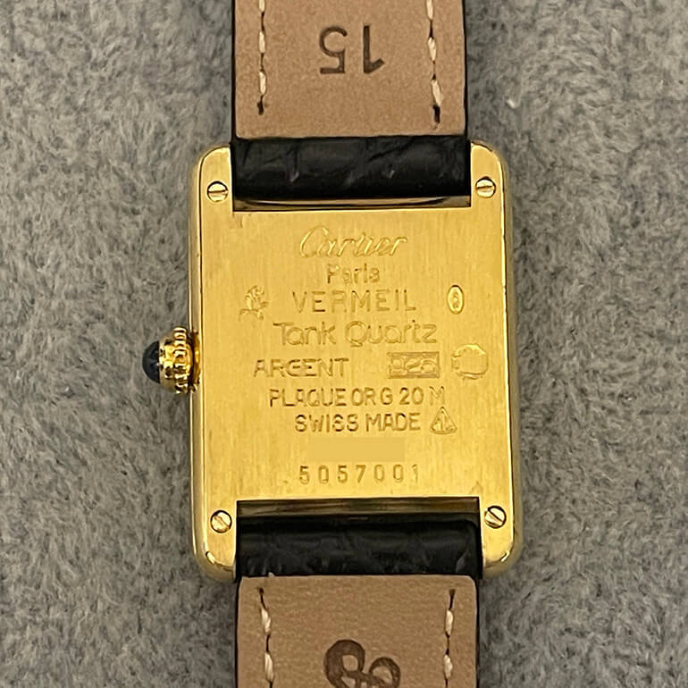 カルティエタンク修理後の裏面の写真