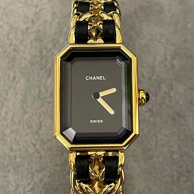 シャネル・プルミエールのコマ取り-1