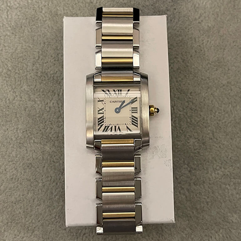 カルティエのパーツを入れ完成した写真(全体)