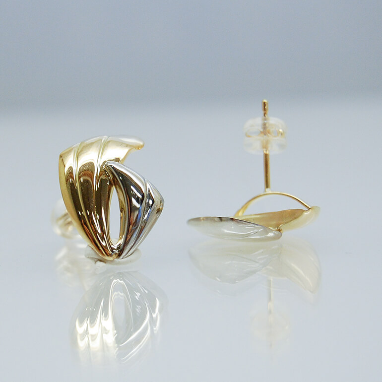 リフォームで作ったピアス