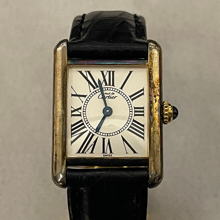 再メッキ前のカルティエタンク-表面