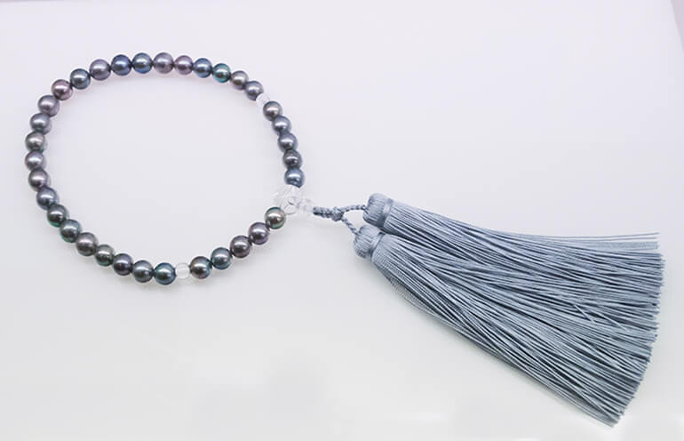 数珠のつなぎ直し後の写真