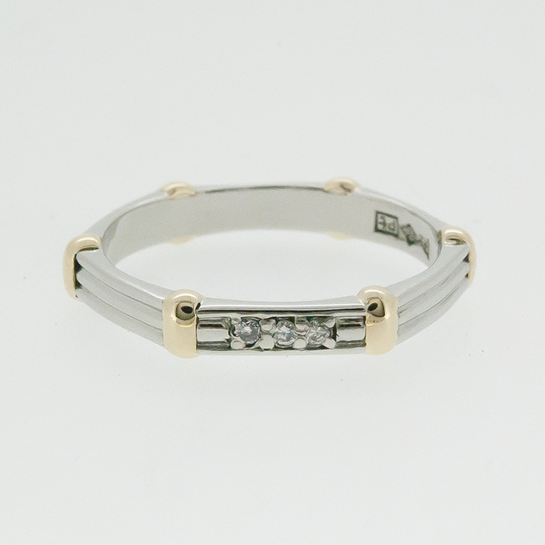 新品仕上げ後のリング