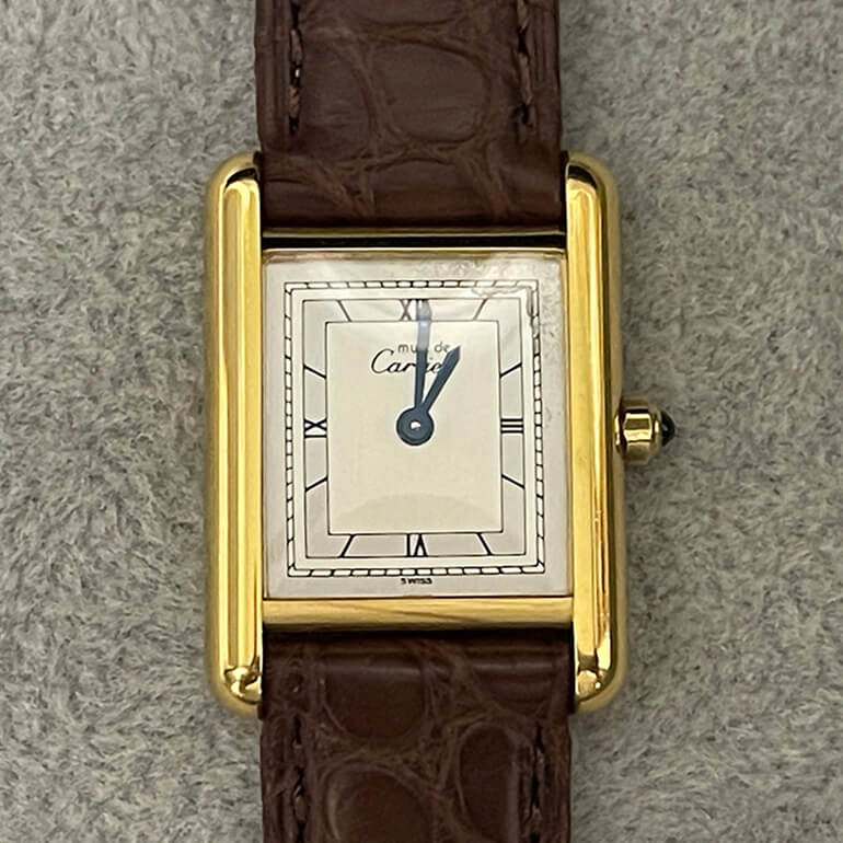 変色取り修理後のタンクの表面