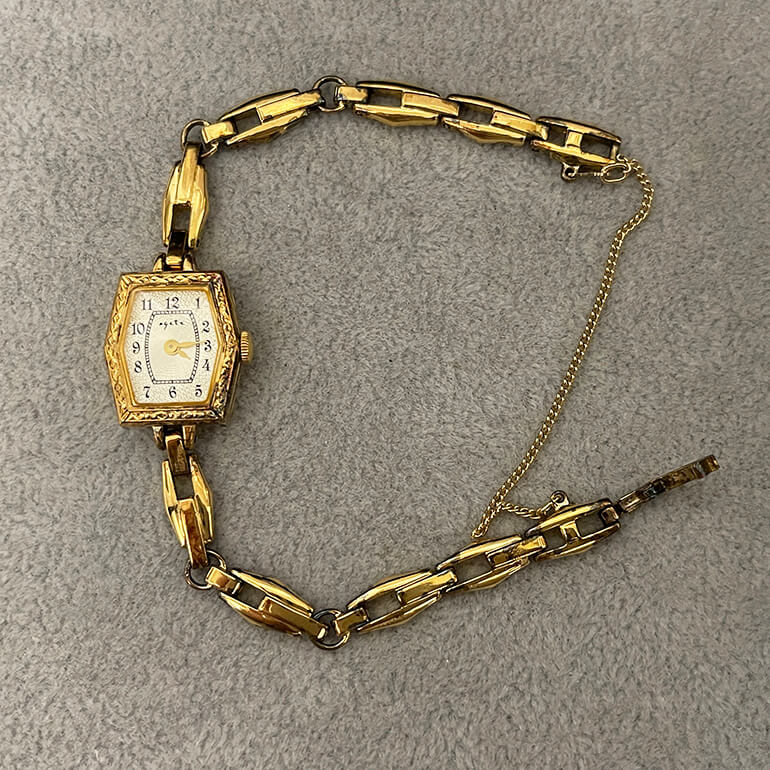 変色取り前のアガットの全体