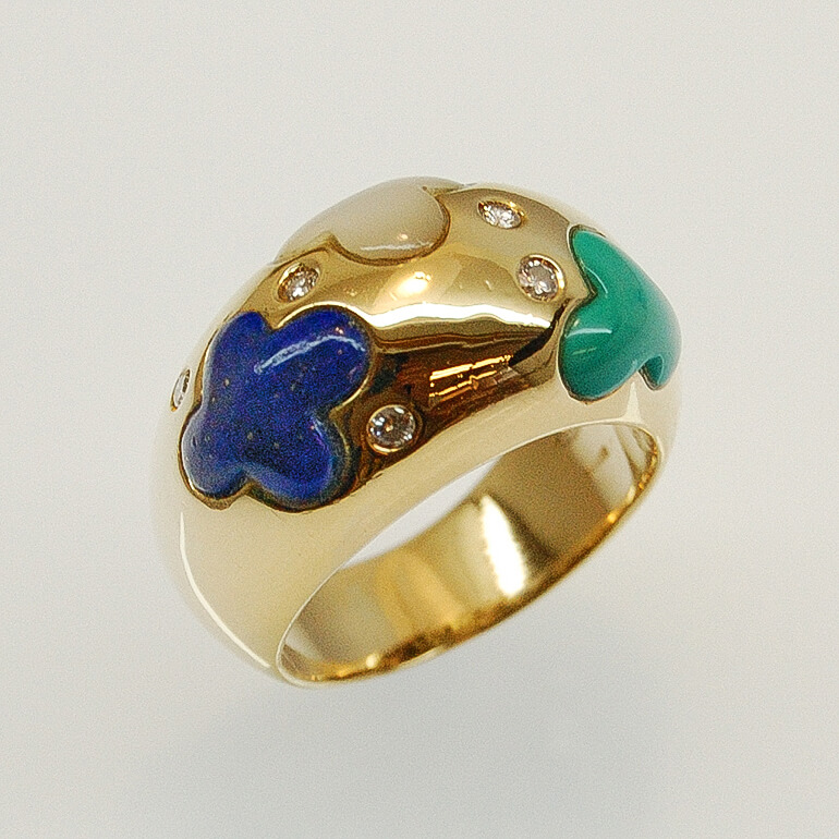 ラピスラズリを入れて出来上がった指輪