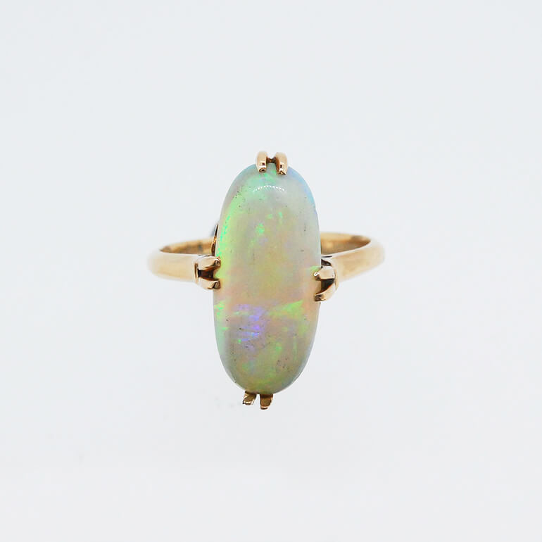 リフォーム前のオパールのリング