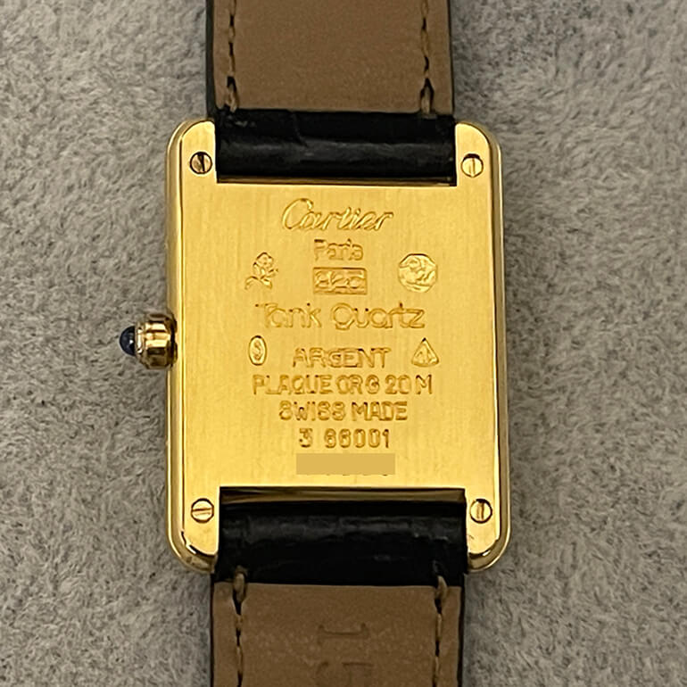 カルティエタンク修理後の裏面の写真