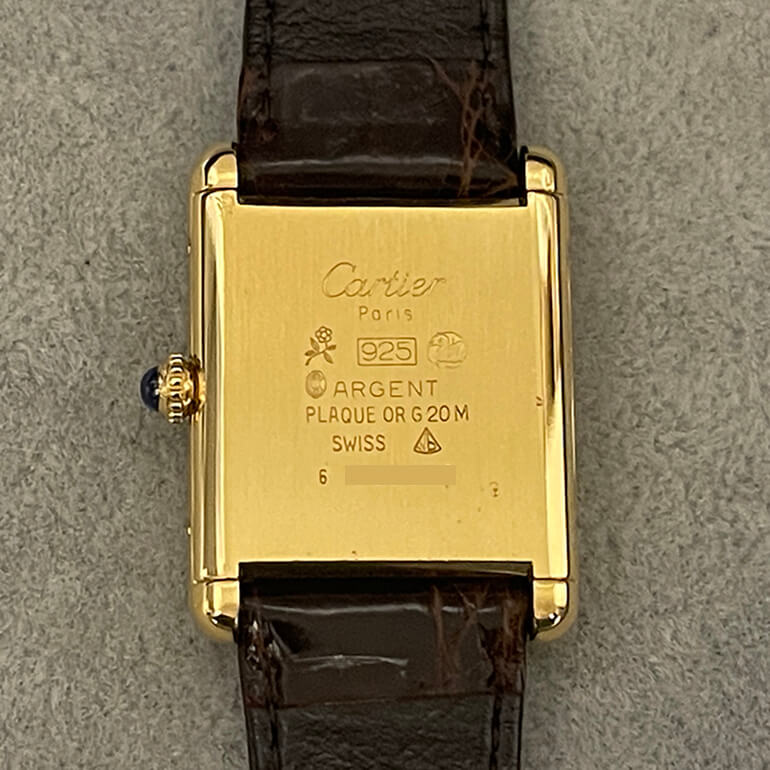 カルティエタンク修理後の裏面の写真