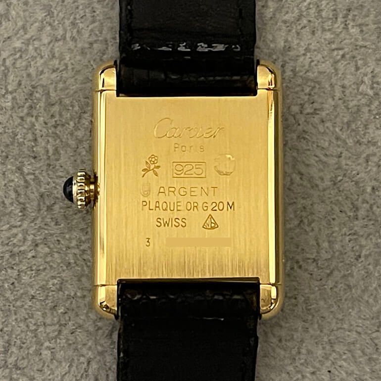 カルティエタンク修理後の裏面の写真