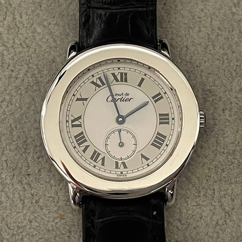 カルティエロンド修理後の表面の写真