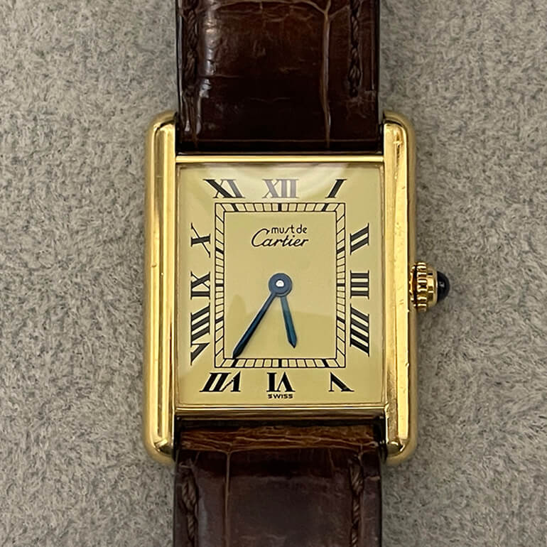 変色取り修理後の表面、修理料金は15,400円