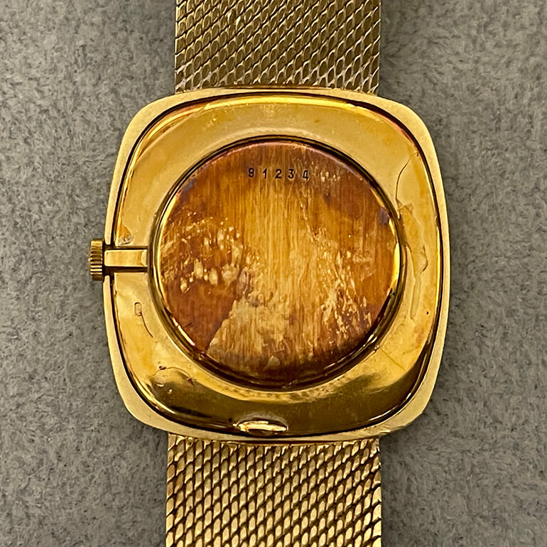 オーディマピゲの変色取り前-4