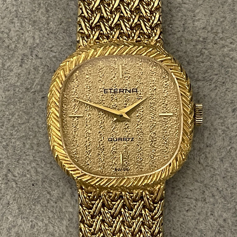 エテルナの変色取り修理