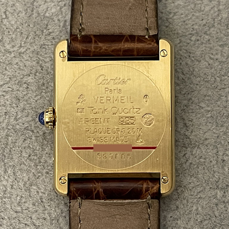 カルティエタンク修理後の裏面の写真