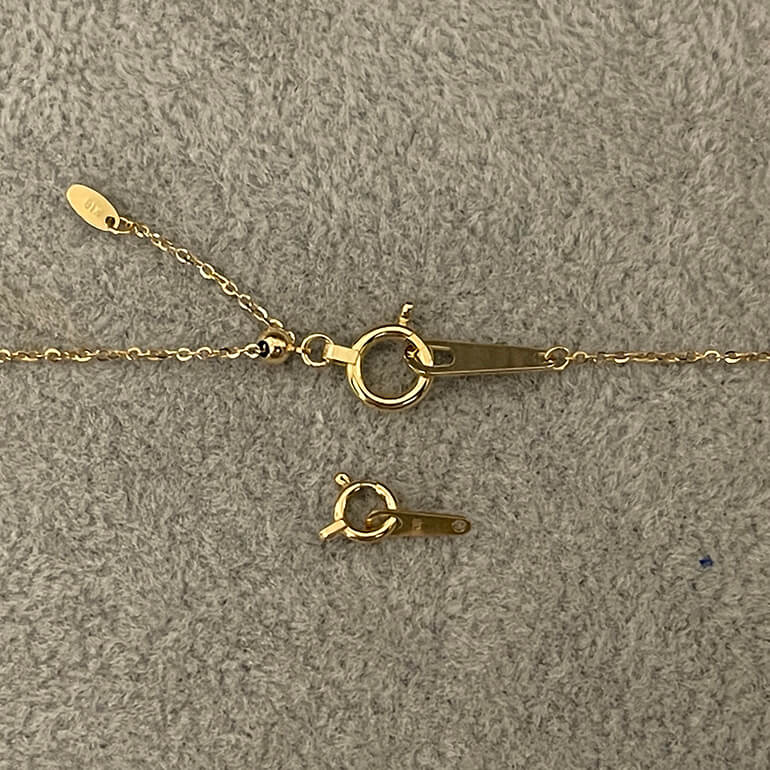 付けやすい金具