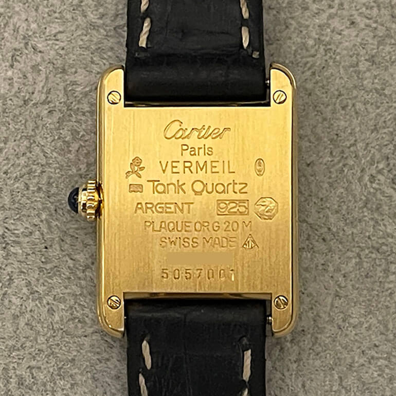 カルティエタンク/再メッキ修理後の裏面の写真