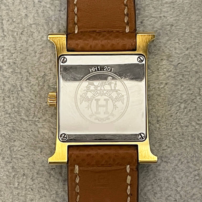 エルメスHウォッチの再メッキ-修理前の裏面
